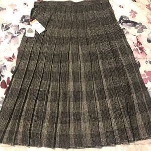 Vintage Pleated Wool Midi Skirt